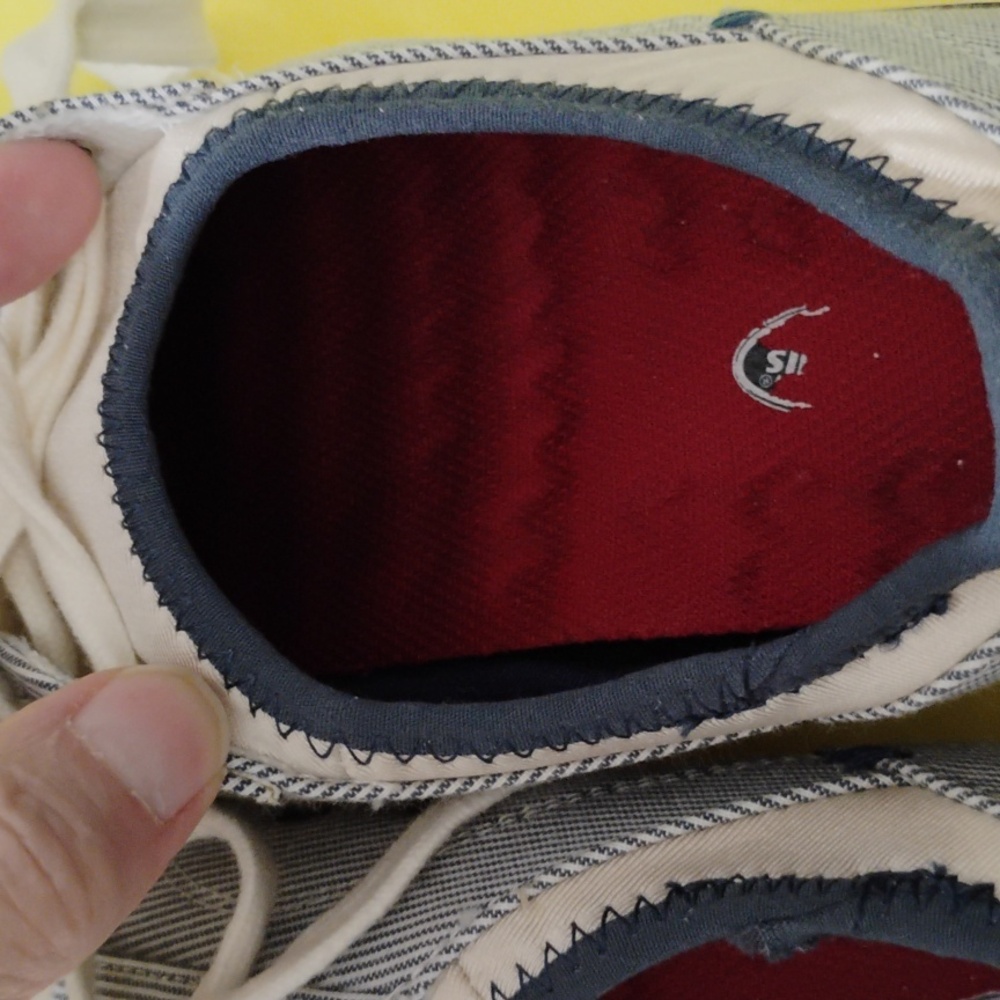 Dr Scholl's Stylish  Striped Sneakers - White and Blue 8.5 EUC - Picture 7 of 8